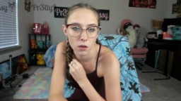 Pr3ttyp1nkpussy  11-08-2020